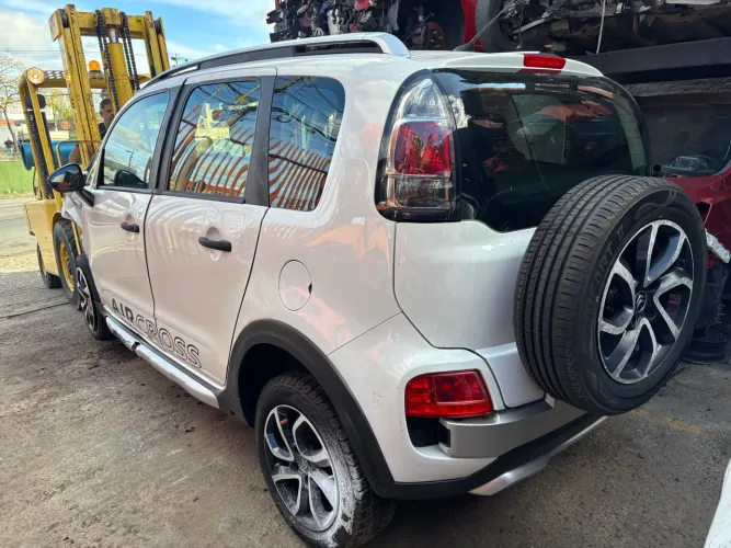 Sucata Citroen Air Cross 2011 ( Peças ) 