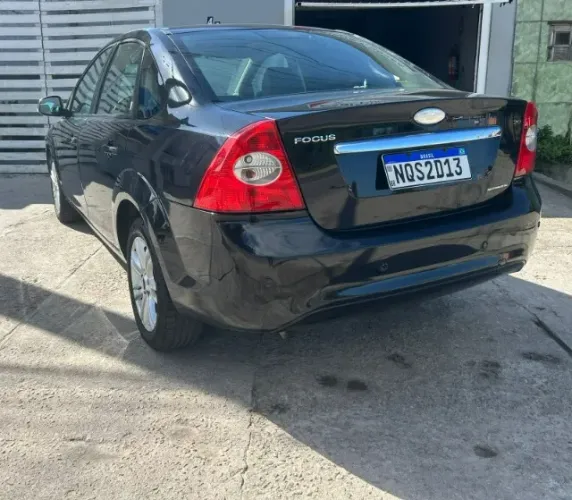 Ford Focus Ghia Sed. 2.0 16v/2.0 16V Flex AUT 2010