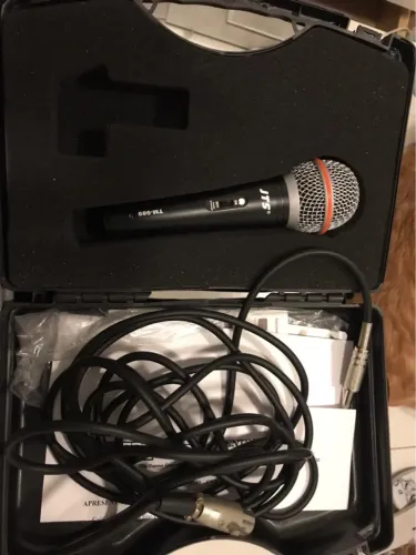 Microfone JTS TM-989 Profissional com Cabo