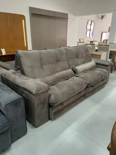Sofá Retrátil Reclinável 2,50m Com Molas Ensacadas