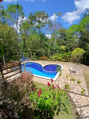 Casa no Privê Haras de Aldeia, 6 suítes, sala para dois ambientes, terraço amplo em L, pis