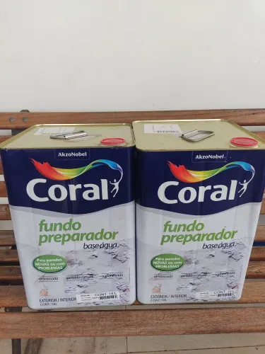 Vendo fundo preparador da coral e Sherwin Williams, latão 18 litros 