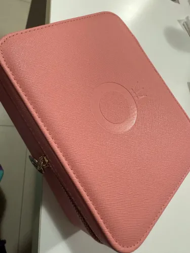 estojo porta joia pandora original em couro cor de rosa, forrado em veludo com espelho
