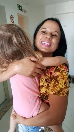 Babá/cuidadora de idosos profissional *