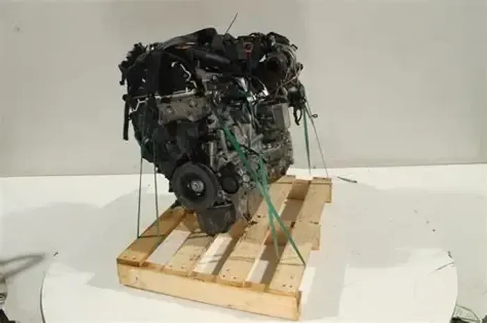MOTOR PEUGEOT 1.5 208 2016
