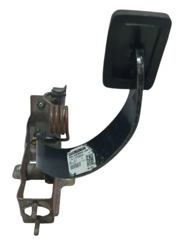 Pedal Embreagem Mitsubishi L200 2003 A 2011
