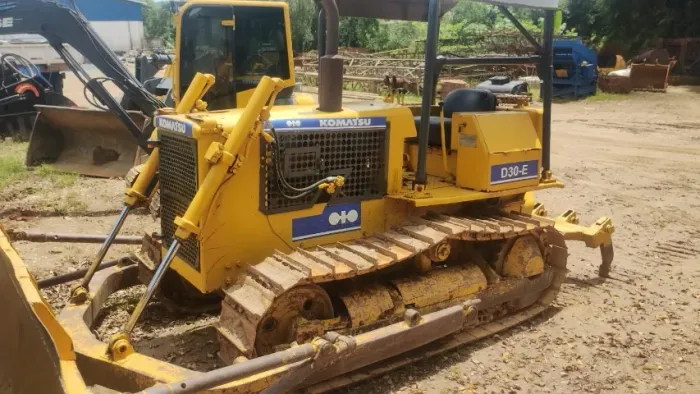 trator de esteira  d30