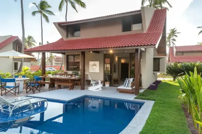 Bangalô Premium com Piscina Privativa | 165 m² | 4 Suítes | Resort de Alto Padrão