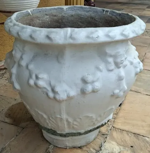 Vasos para plantas R$ 200 e R$ 400