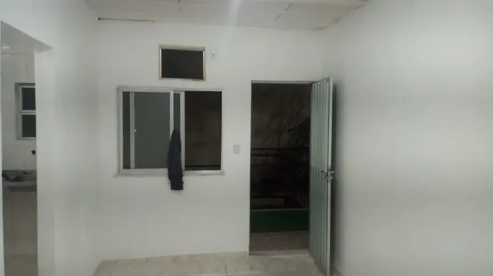 Ótima kitnet em Honório Gurgel valor 750 reais