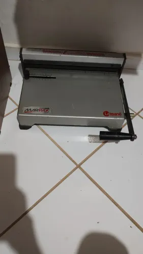 Máquina para Encadernação da Lassane.