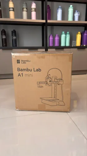 Bambu Lab A1 Mini nova e lacrada