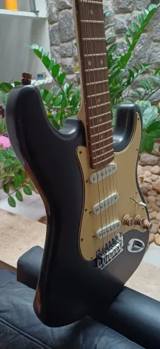 Guitarra Sx Preta