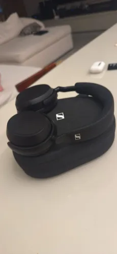 Fone de Ouvido Sennheiser MOMENTUM 4