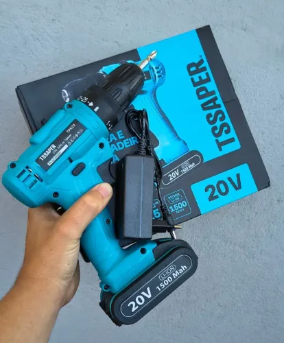 FURADEIRA E PARAFUSADEIRA 3/8 1 BATERIA 20V + FONTE