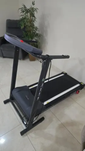 Esteira Ergométrica Elétrica Dream Fitness DR 2110 Bivolt - Impecável / Pouco Uso