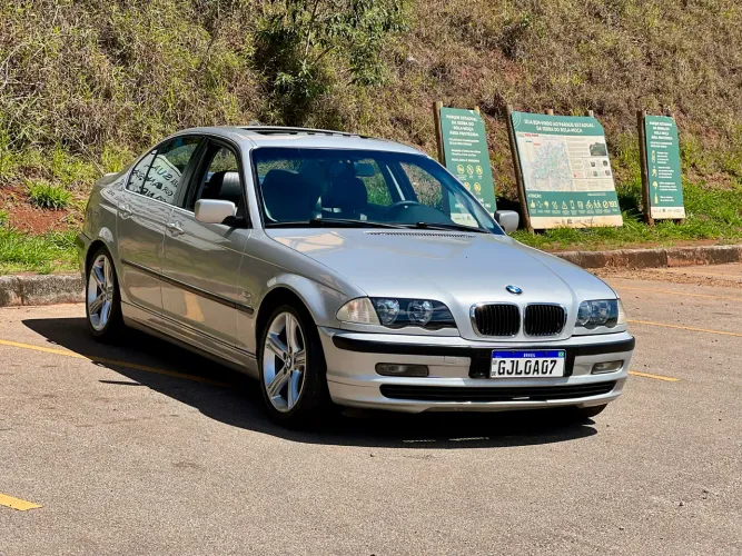 BMW 323I 2.5 24V 2000
