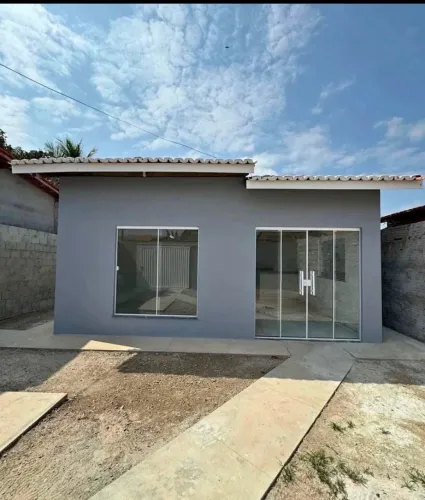 ED. VENDO CASA NO DISTRITO