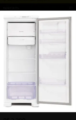 Geladeira novinha Electrolux PARCELO CARTÃO