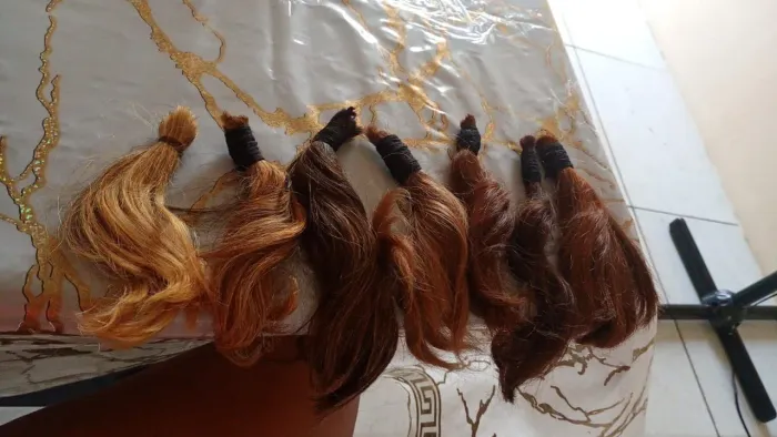 Cabelo humano pra hoje 50,00 reais fã a cabeça toda 