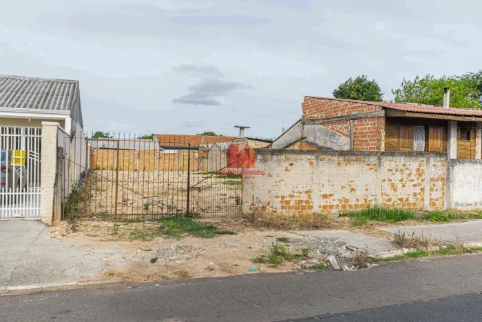 Terreno à venda no bairro Maria Antonieta, em Pinhais!!