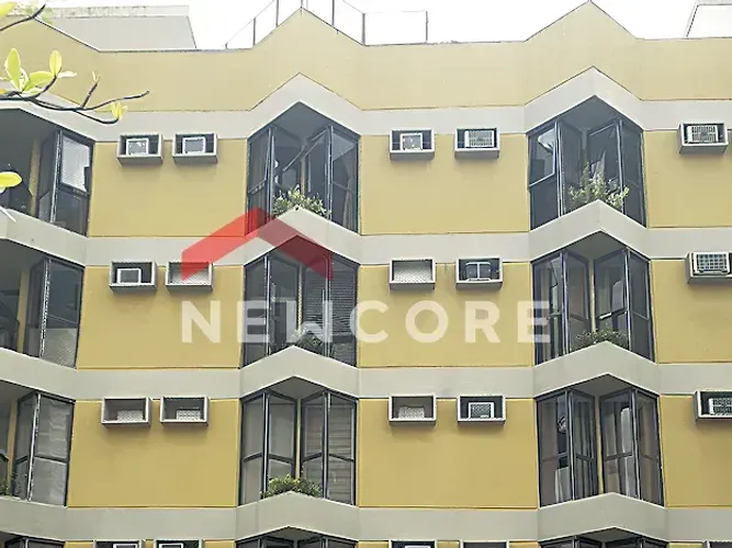 Apartamento em Rua Argentina - Enseada - Guarujá/SP