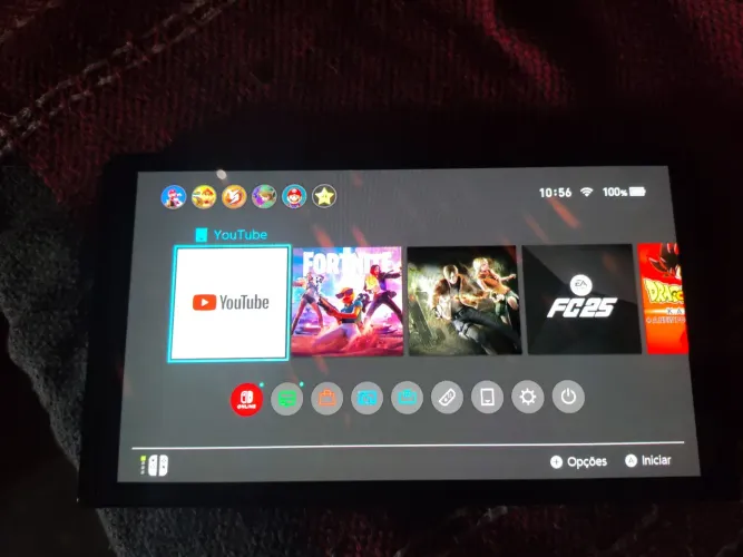 Vende-se Nintendo switch novo um ano de usado mas em perfeitas condições modelo oled