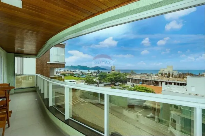 Hospedagem em Mariscal com Vista para o Mar, Pet Friendly, Wi-Fi e Churrasqueira