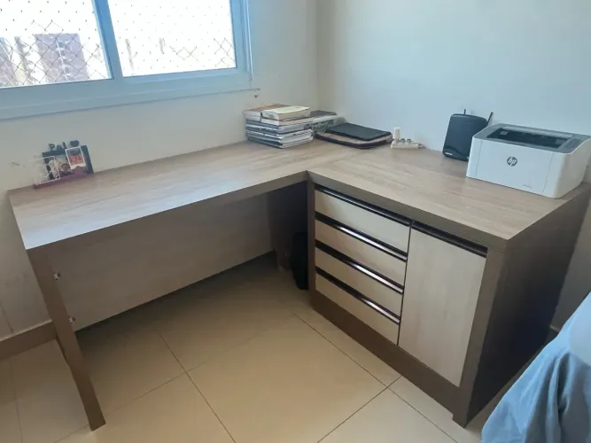 Mesa para escritório