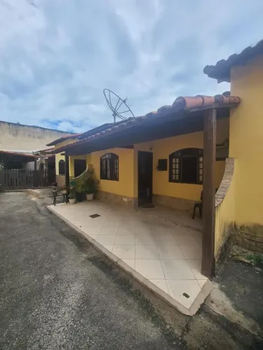 Vendo casa em condomínio linear lindíssima com 2 Qts em Nova Iguaçu condomínio bairro da l