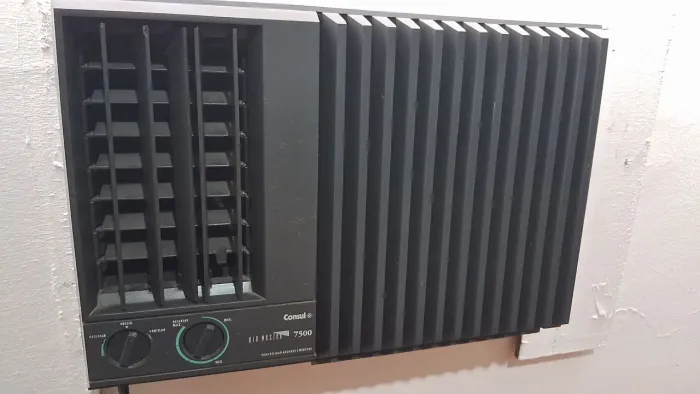 Ar Condicionado de janela - Consul 7500 BTUs