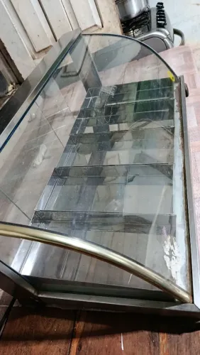 Estufa bem conservada 