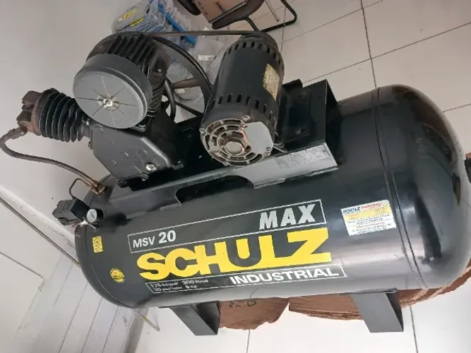 Compressor MSV 20 Max /300 - 5HP - 2 Polos, usado, revisado c/garantia e nota fiscal
