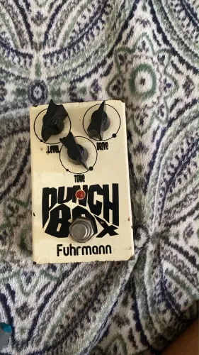 Pedaleira com efeito Fuhr mann