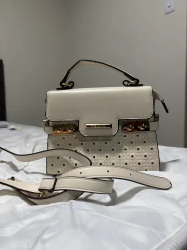Bolsa Chenson nova