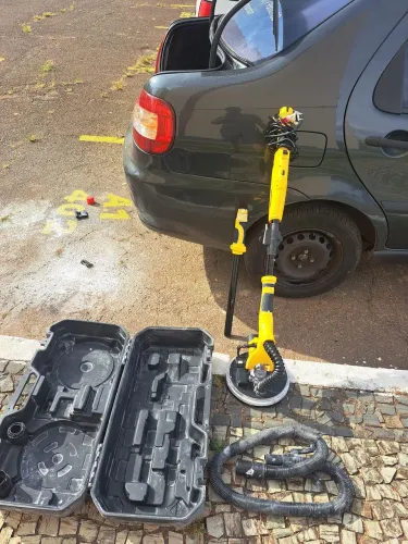 Vendo lixadeira de parede girafa. Modelo; vender lpv 600