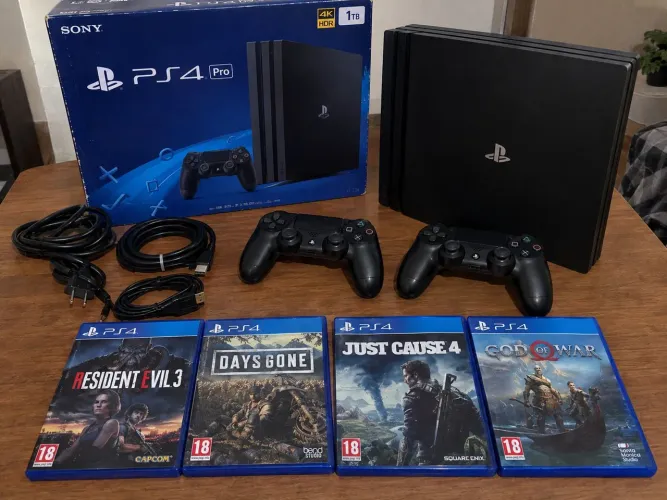 PS4 Pro - Playstation 4 Pro 1tb com 2 controles e 4 jogos