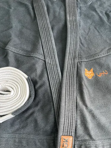 Kimono Jiu Jitsu Vouk De Cor Preto Tamanho A4