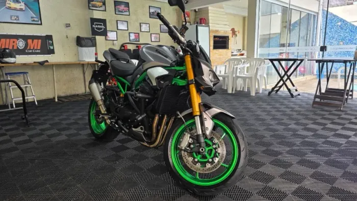 Kawasaki Z900 R Edition 2026