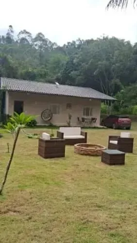 Alugo chácara mobiliada em Paraju apenas 6 mil mensais