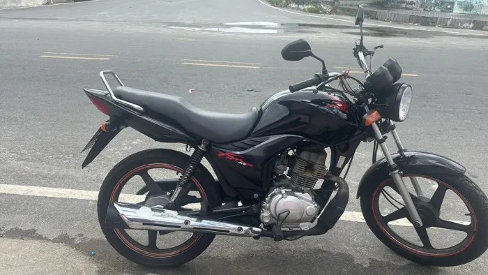 Fan 125 Es 2012 moto de mulher 