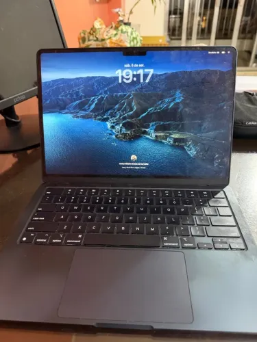 MacBook Air M2 2022 8Gb/256Gb - Bateria 87%, Impecável
