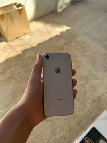iPhone 8 em ótimo estado tudo original só foi trocado a bateria