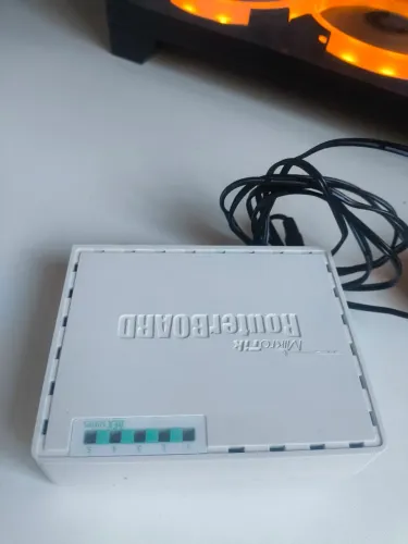 Mikrotik RB75043 (Giga)