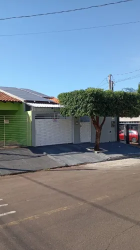 Casa a venda em Naviraí-MS