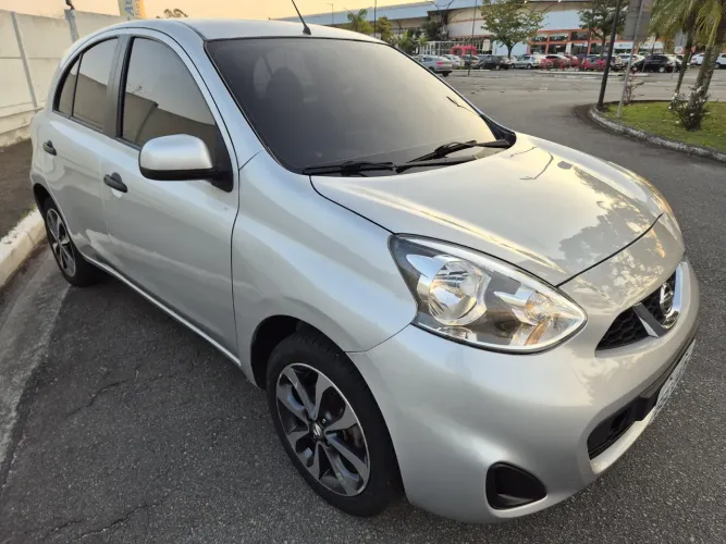 Nissan March S 1.0 12V Flex 5P 2017