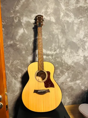 Violão Taylor GTe Urban Ash - Excelente