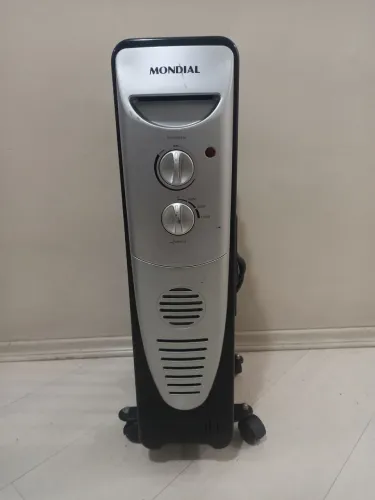 Aquecedor elétrico Mondial 