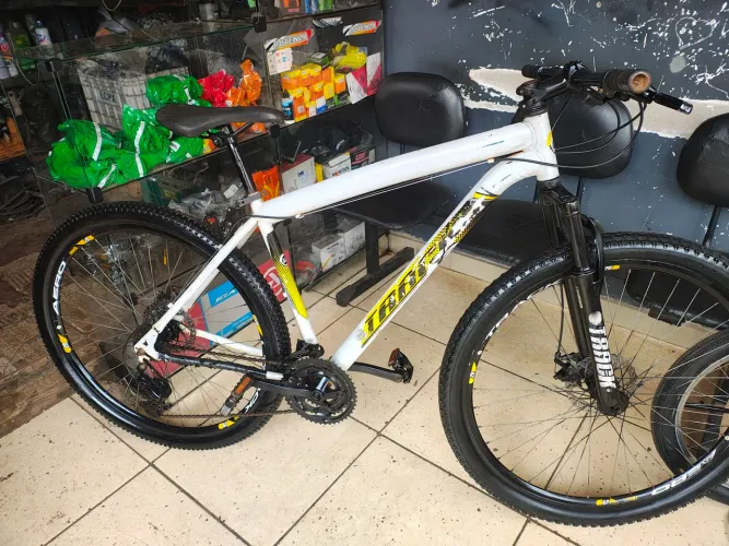 Bicicleta Tracker aro 29