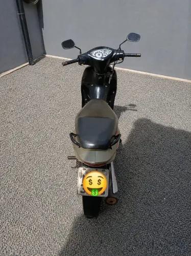 Biz 125 ES 2010